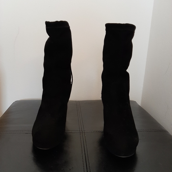 Catherine Malandrino Size 9 Faux Fur booties - Picture 7 of 12